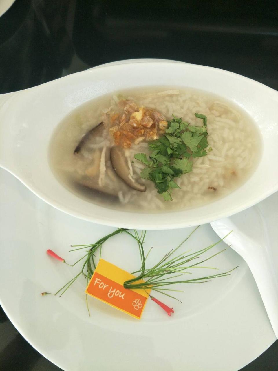 The White Garden Premier Saraburi Hotel Ban Dao Ruang  Luaran gambar