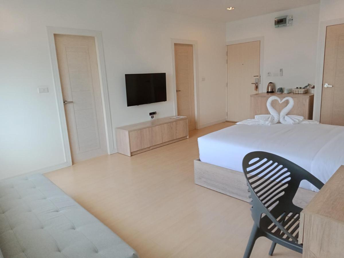 The White Garden Premier Saraburi Hotel Ban Dao Ruang  Luaran gambar