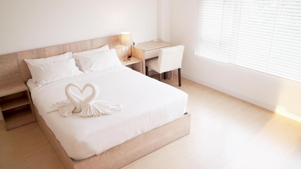 The White Garden Premier Saraburi Hotel Ban Dao Ruang  Luaran gambar