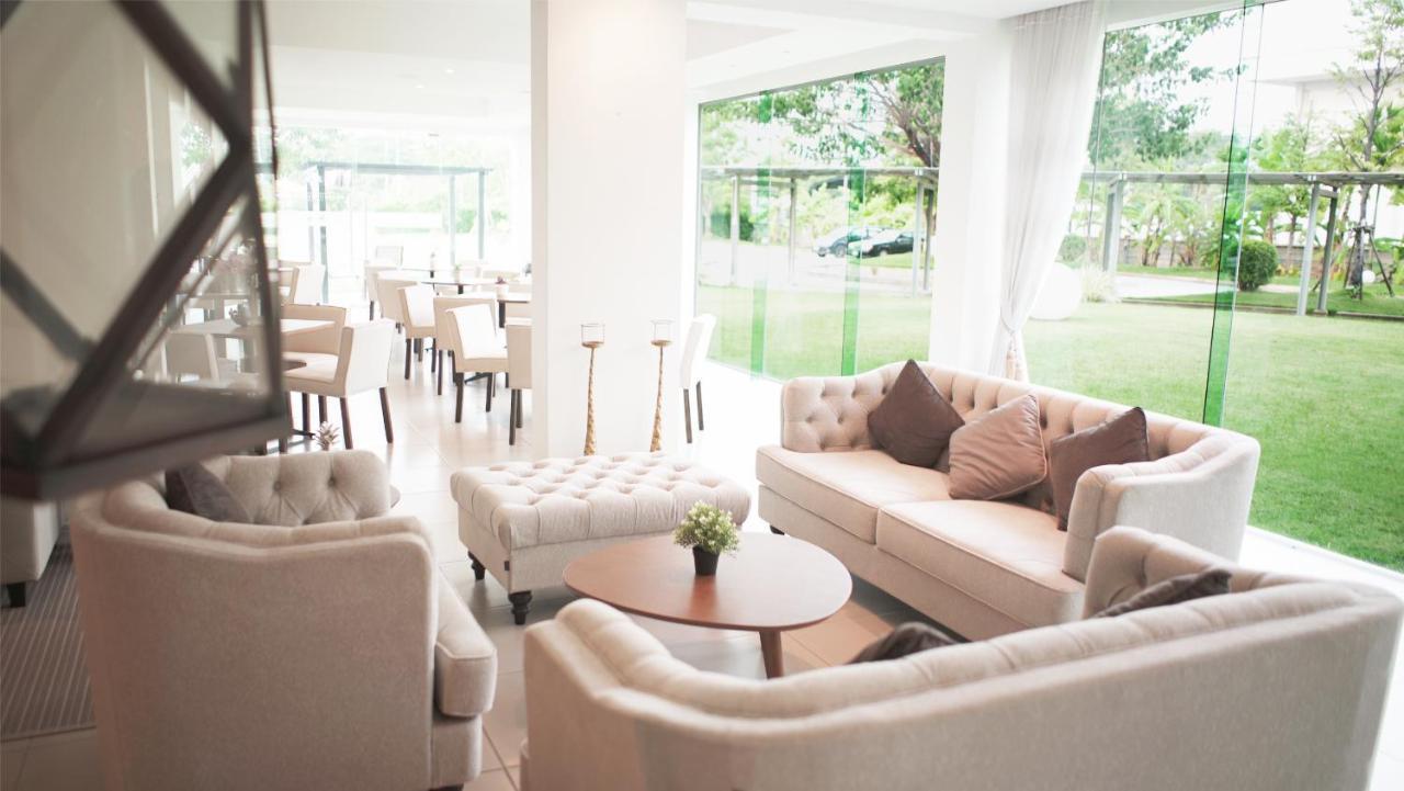 The White Garden Premier Saraburi Hotel Ban Dao Ruang  Luaran gambar